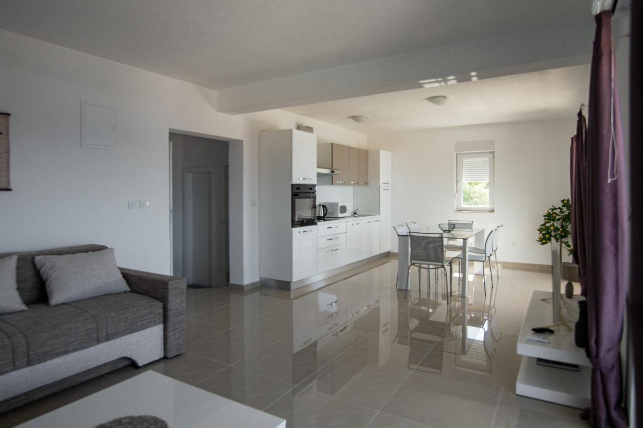 Villa Stipe Jesenice (Split-Dalmatia) Exterior foto